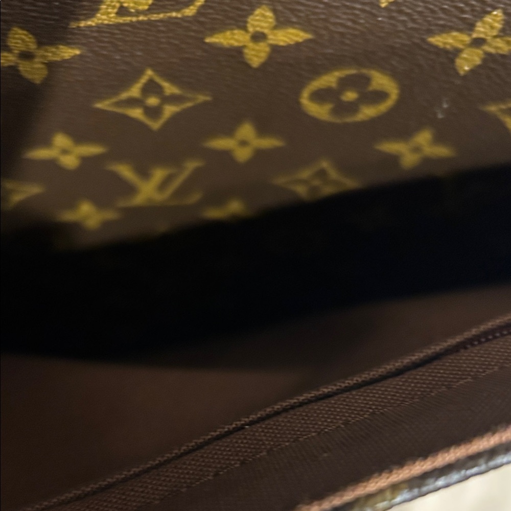 Louis Vuitton Monogram Pegase 55 +Dust bag+ Luggage tag + lock/keys and COA - Picture 15 of 17